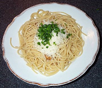 Smeds opskrift: Spaghetti aglio olio peperoncino.